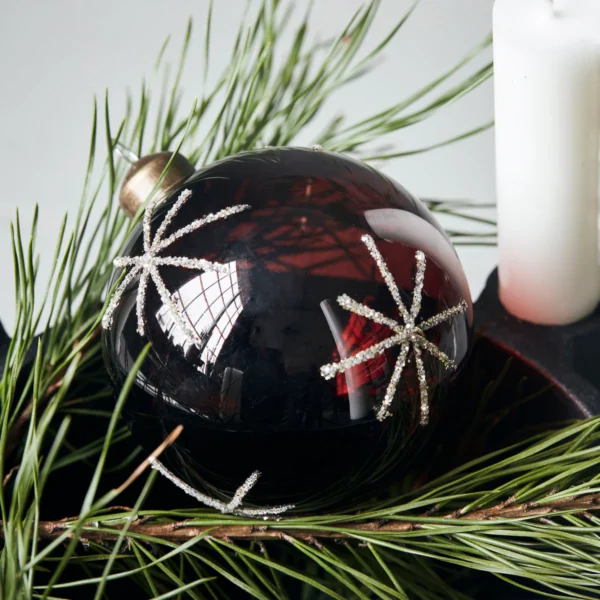 Burgundy Star Bauble - Image 3