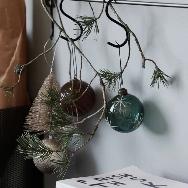 Green Star Bauble - Image 3