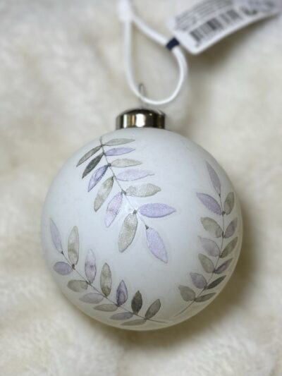 Winter Leaf Bauble