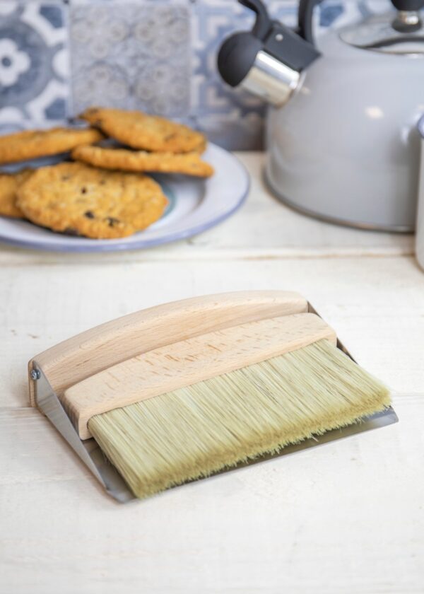 Tabletop Dustpan & Brush