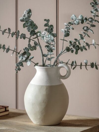 Tinos Pitcher