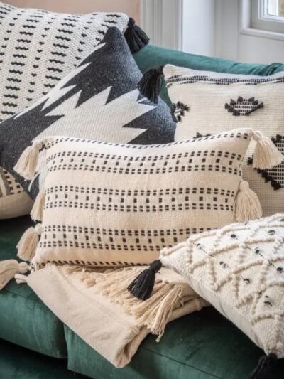 Kedertal Cushion