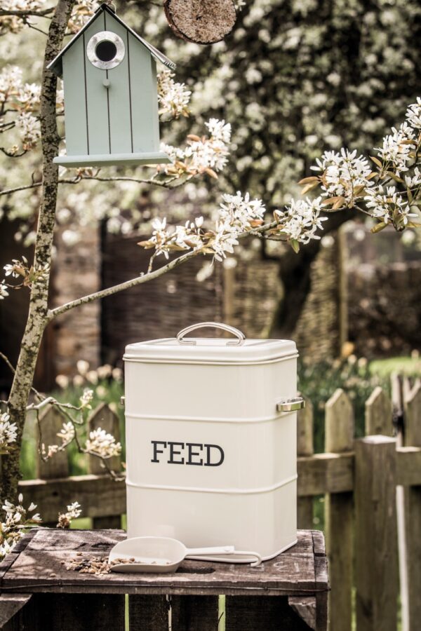 Antique Cream Feed Tin - Image 2