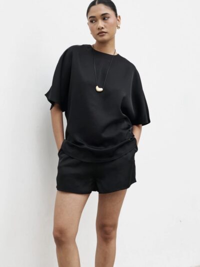 Breya Short – Black