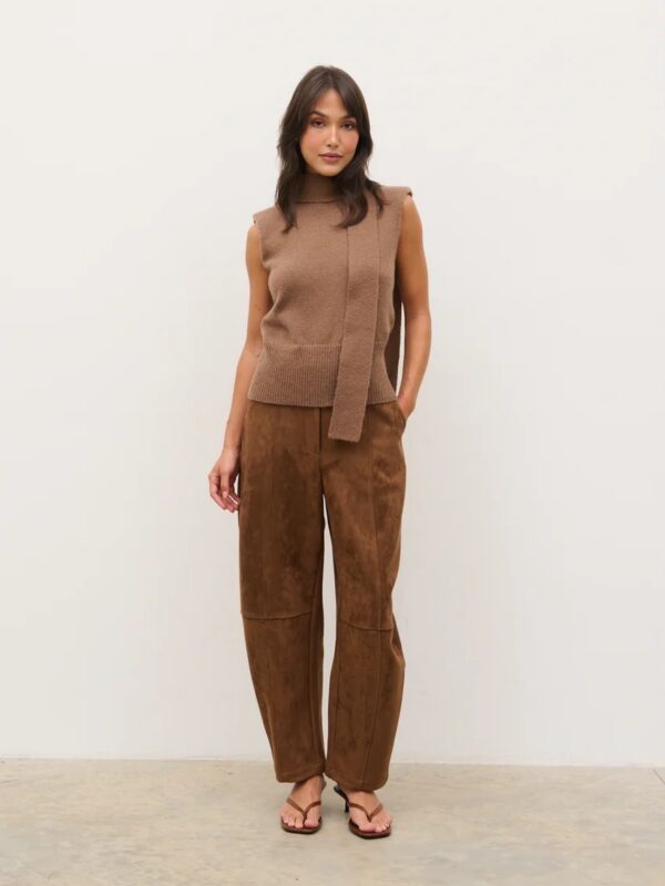 Matilda Sleeveless Top - Image 7