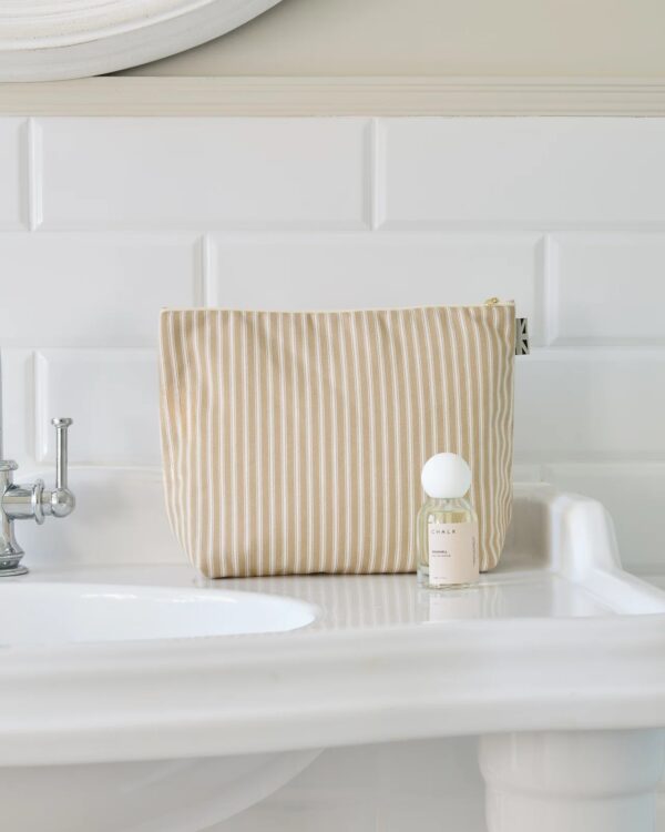 Islington Wash Bag