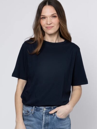 Perfect Boyfriend T-Shirt in Navy