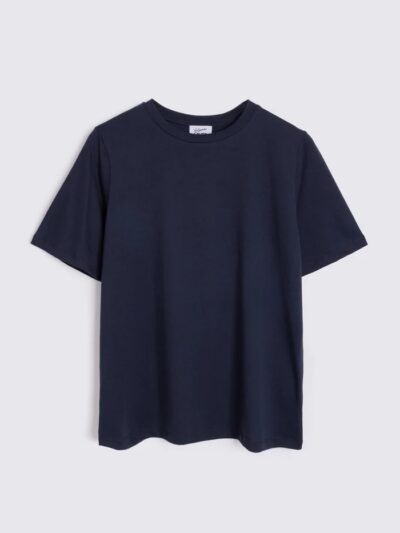 Perfect Boyfriend T-Shirt in Navy