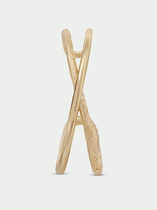 Alder Interlocked Open Bangle - Image 4