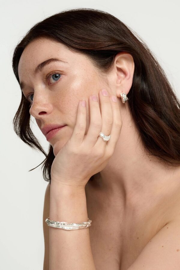 Forge Textured Wave Ring in Silver - Image 2