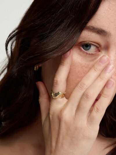 Forge Textured Wave Ring in Gold