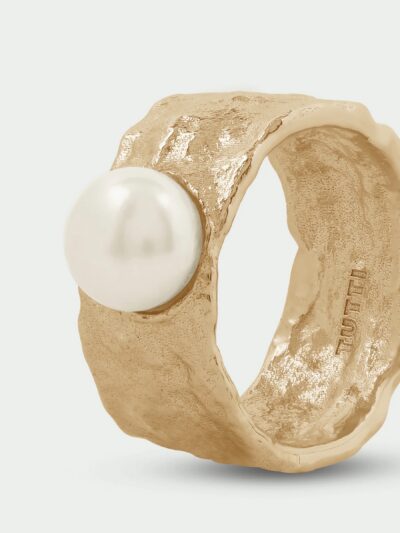Iris Freshwater Pearl Ring