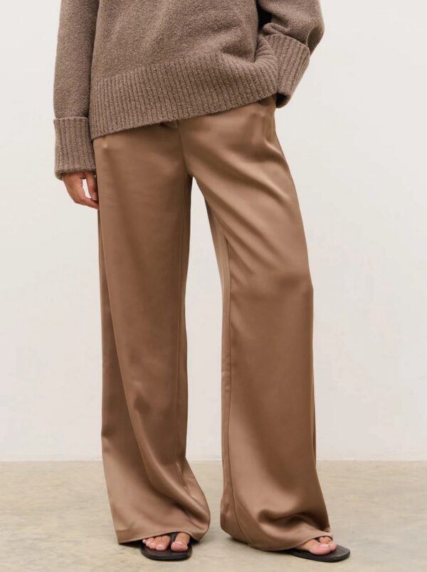 Breya Trousers in Mocha - Image 6